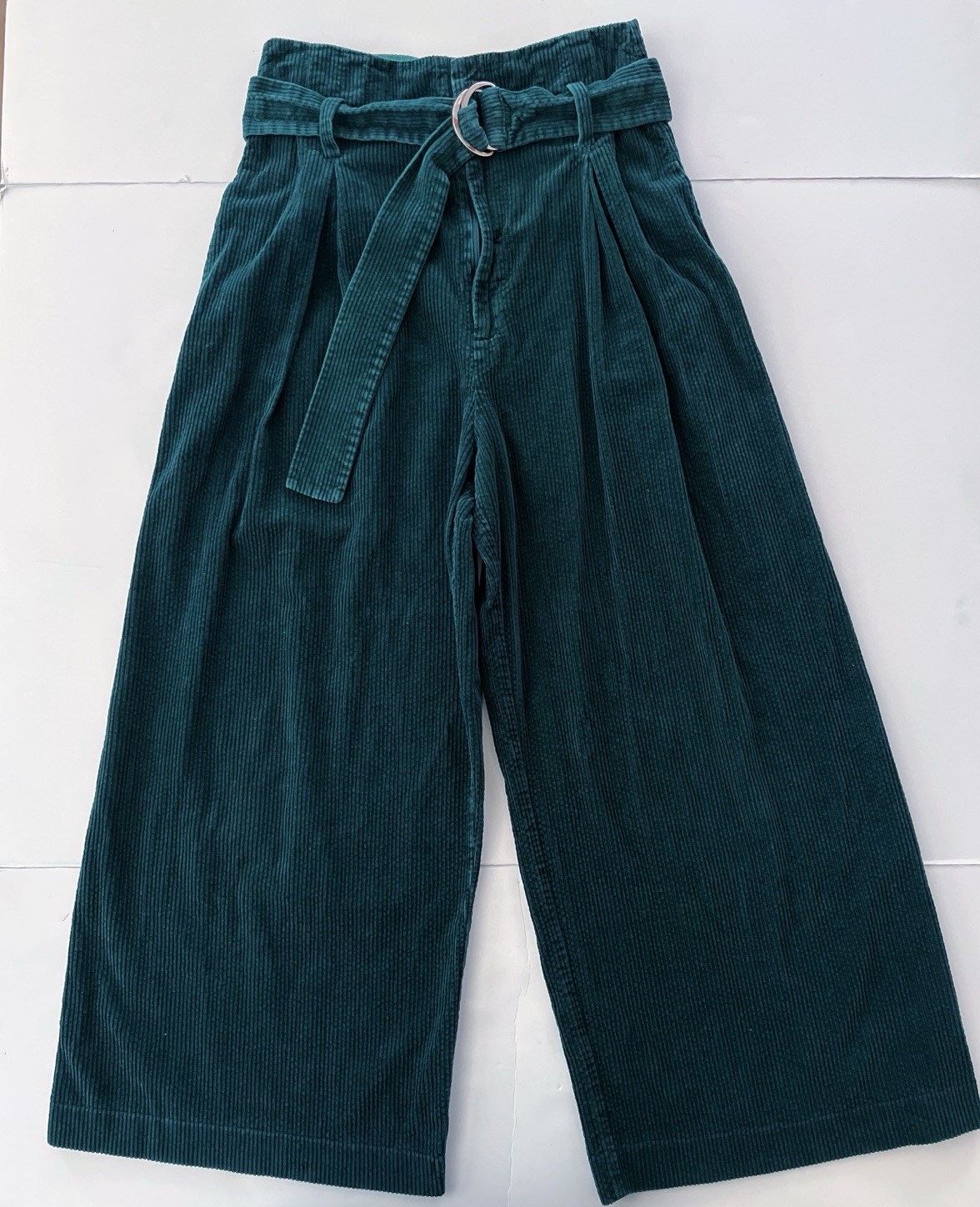 ALTRA Stockholm Atelier altre storie pantalone velluto a coste donna 6 verde gamba larga plissettato