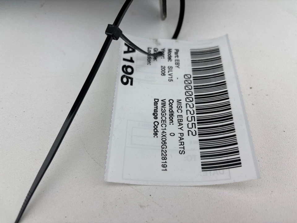 Almofada superior assento dianteiro direito Chevrolet Silverado 1500 2003-2007 fabricante de equipamento original - Imagem 4 de 4