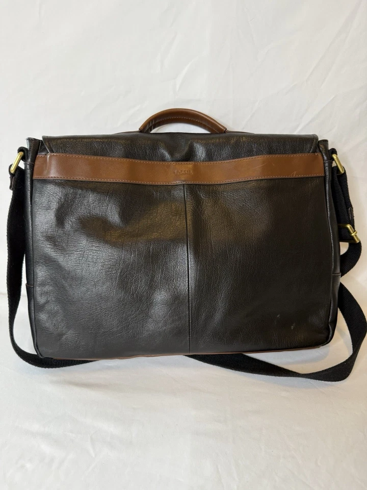Bolso Mensajero Evan de Cuero Negro y Marrón Fossil para Hombre con Funda para Portátil Foto 2 de 4
