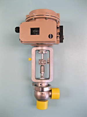 1-1/2'' Tri-Clamp Samson 3347-07 SS Angle Valve w/ Actuator & HART Positioner A9