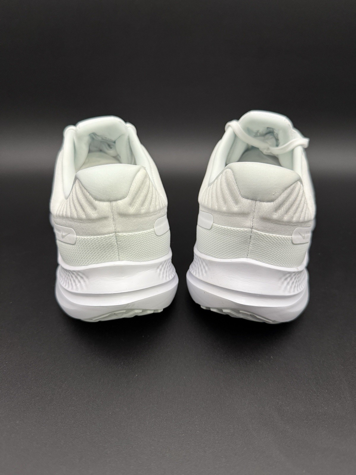 Nike Quest 5 Triple White Gray Athletic Running Sneakers DD0204-100 Men Size thumbnail 11