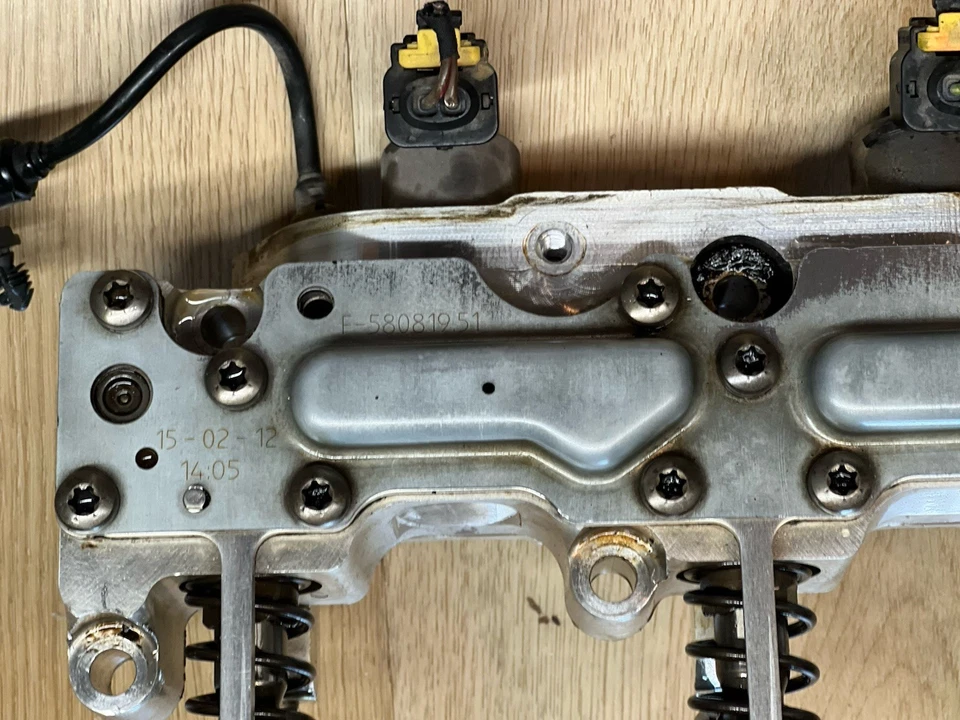 Dodge Jeep Fiat Multiair 2014-2022 2,4 L VVT actuador de válvula variable 05047980AB Foto 2 de 4