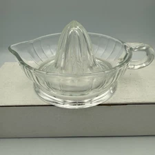 Vintage Juicer Glass Citrus Reamer Squeezer Orange Lemon Clear Country Farm