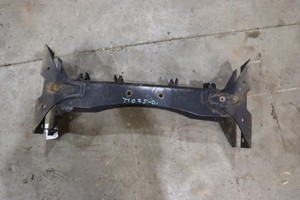 2008-2017 FREIGHTLINER CASCADIA 125 FRAME CROSSMEMBER SUBFRAME SUPPORT OEM