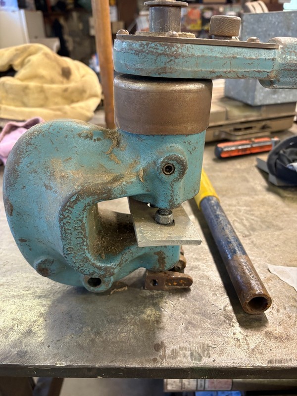 roper whitney # 20 Screw  punch W/extra dies Tinsmith Sheet metal FAB Ironworker