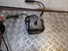 Mercedes-Benz CLA C117 X117 W117 2017 Hinten links Bremssattel hinten ATV21913