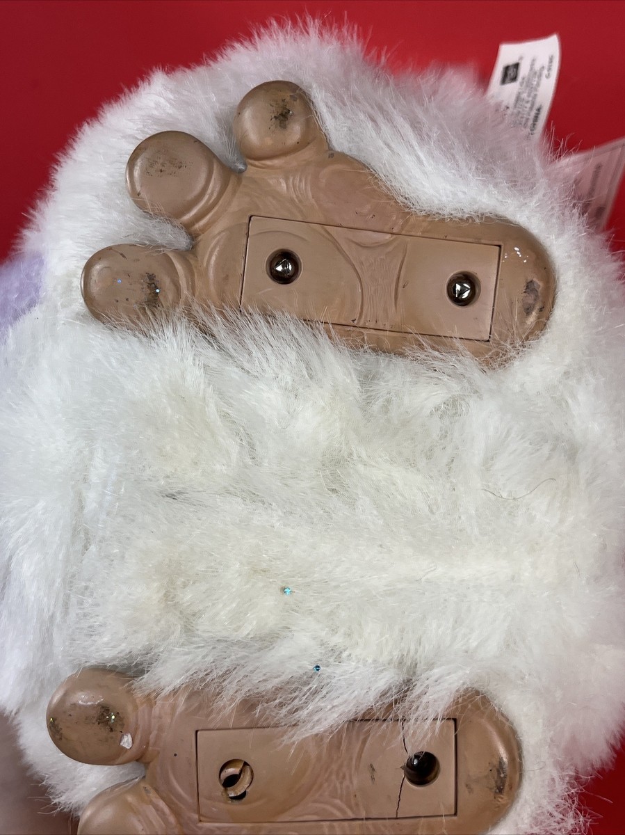 Furby Sleepy Purple Lavender Emoto-Tronic 2005 Talks but