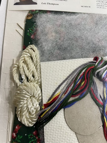 DISEÑOS PARA CAJAS DE TELA DE AGUJAS para el Tren de Vacaciones\Kit Punto de Cruz de Caballo NUEVO - Imagen 7 de 8