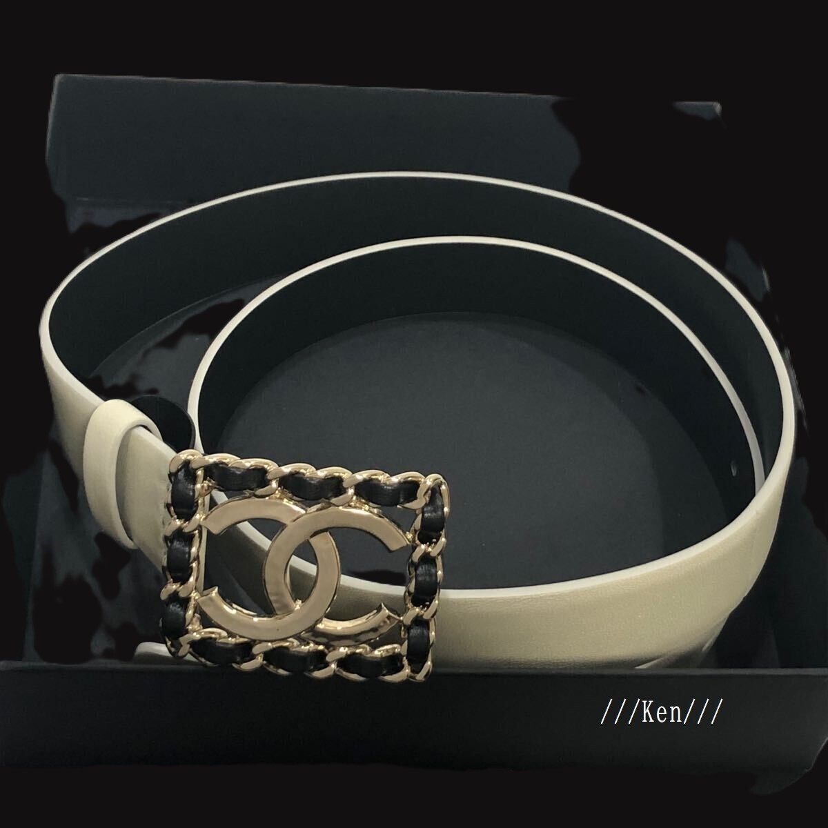 CHANEL BELT AUTH Coco chain Gold Black Leather B23C 80/32 CHANEL BELT AUTH Coco chain Gold Black Leather B23C 80/32