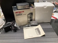 ARGUS 1272 AUTOMATIC THYRISTOR ELECTRONIC FLASH WORKS GREAT USED IN BOX