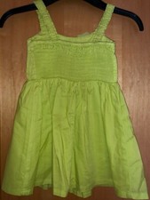 Palomino süßes Trägertop / kurzes Sommerkleid Gr. 116 limettengrün neuwertig