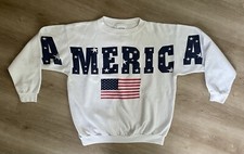 VTG America Spell Out Crew Neck Sweatshirt American Flag Patriotic X-Large