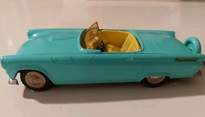 Tekno  Ford Thunderbird  mint  Türkis