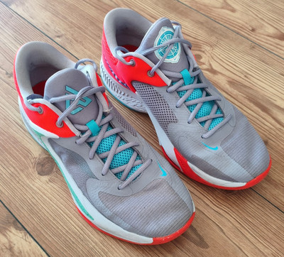 NIKE ZOOM FREAK 4 PARIS - GR. 45 / 11