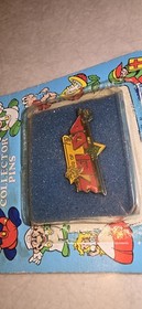 Nintendo Collector Pins Series "A" The Legend of Zelda NES Logo No. 16 