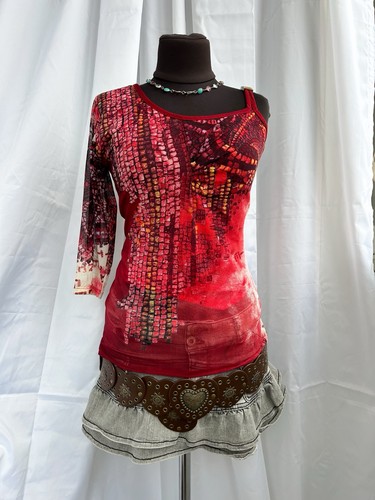 Vintage Y2K Graphic Prink Italian Mesh Top , Leggare Jeans , 00s