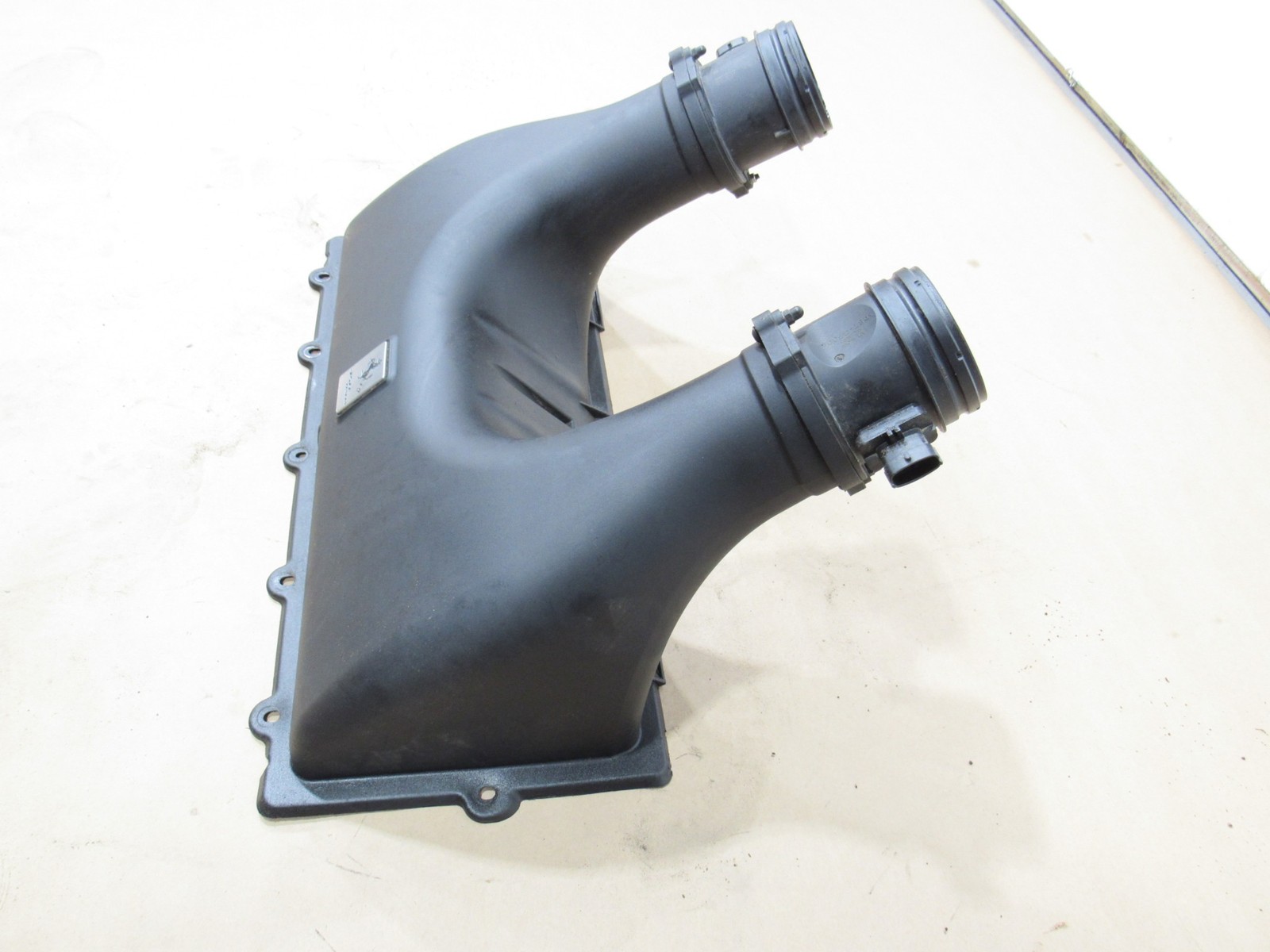 Ferrari 458 Italia 2011 Air Intake Filter Cleaner Box Cover 09-15 |:Y