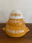 Vintage PYREX Butterfly Gold Cinderella Nesting Mixing Bowls Set of 3