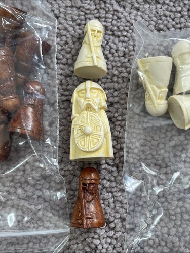 “THE VIKING GAME/VIKING CHESS” /HNEFATAFL GAME - Picture 24 of 24