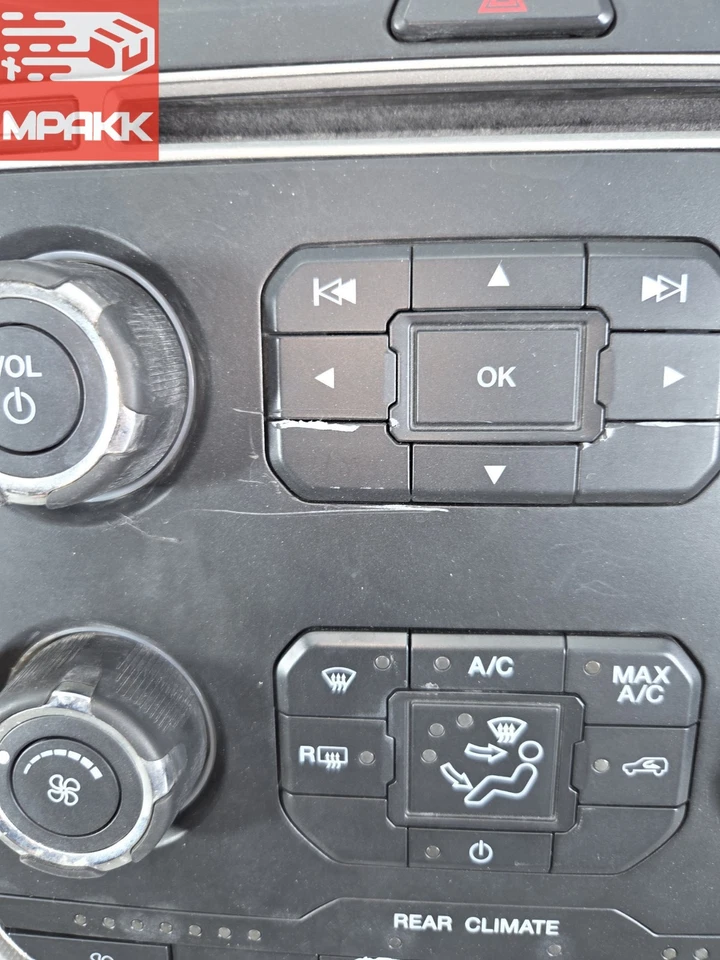 Panel de control de radioclimatización Ford Expedition 2015 FL1T-18A802-AFSMQI OEM Foto 3 de 4