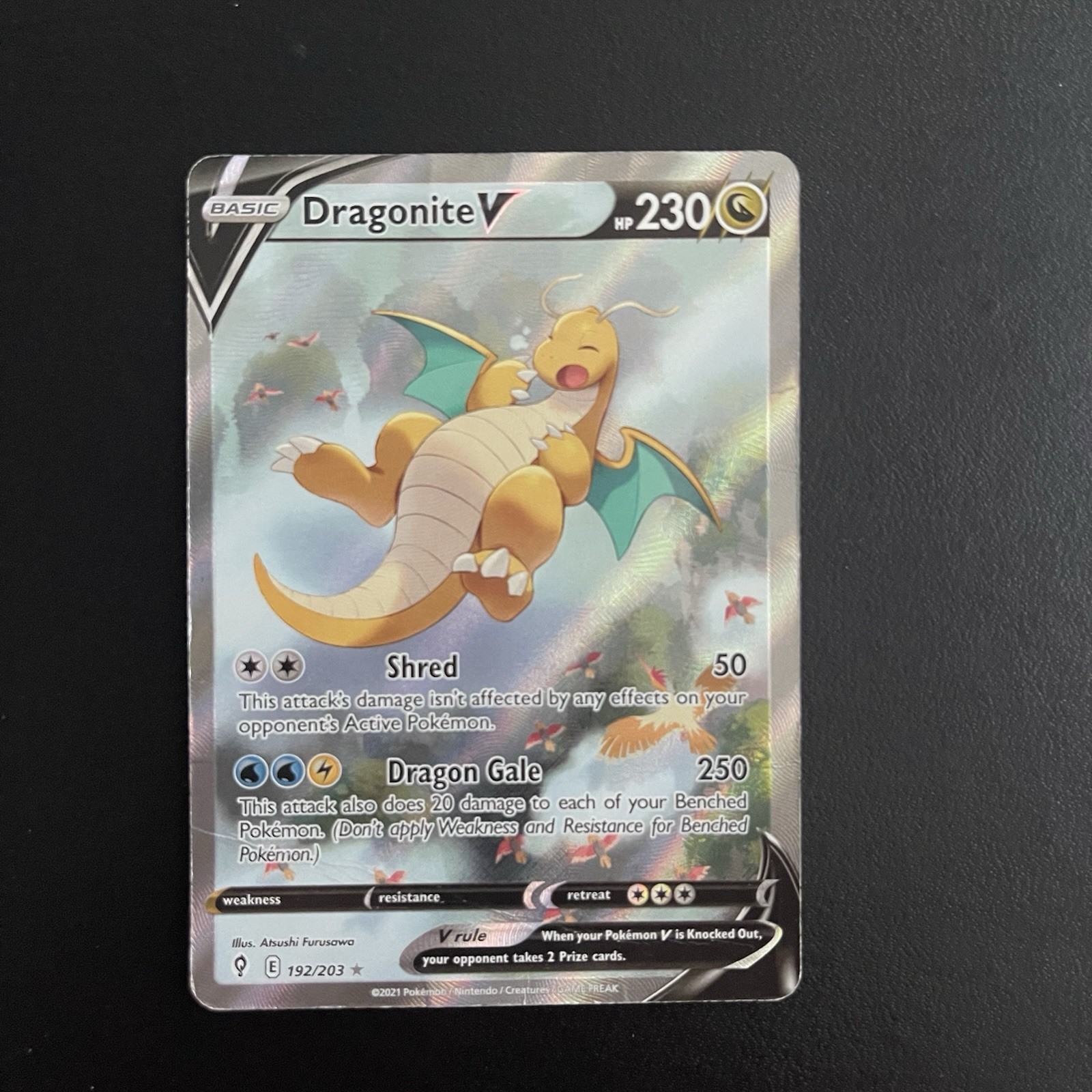 Dragonite V (Alternate Art) 192/203 Evolving Skies SWSH: 07 Full Art Holo