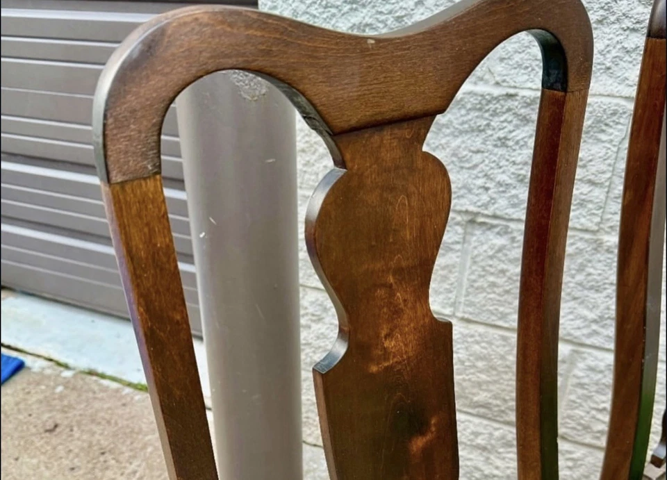 Винтажные боковые стулья королевы Анны из красного дерева с Джеком Ленором Ларсоном Зеленым Aurora Velvet - Изображение 3 из 3