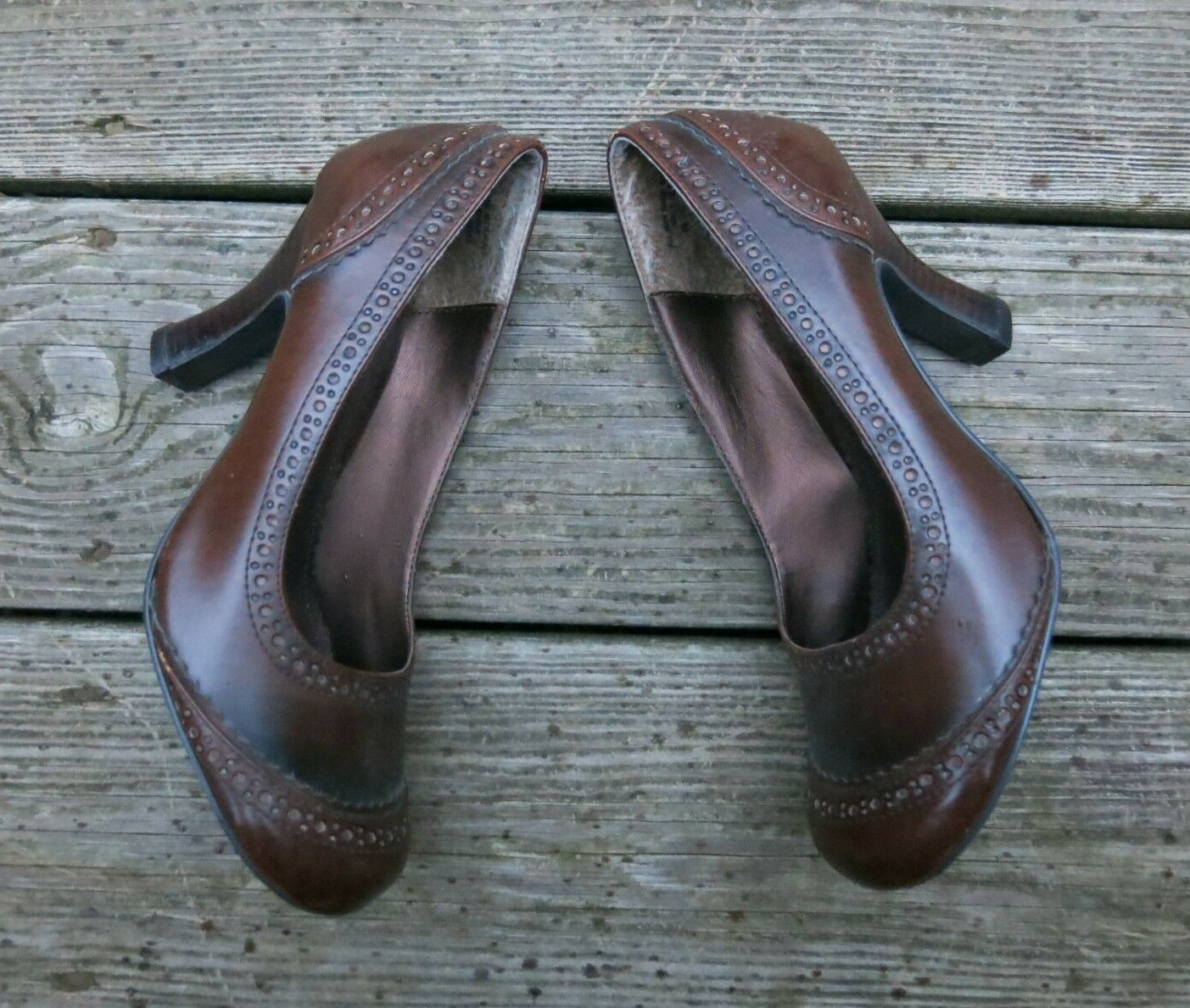Unlisted heels brown shoe size 6.5 M 