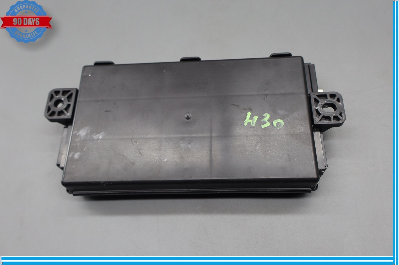 14-17 Maserati Ghibli M157 Keyless Entry RF Hub Control Module Unit ECU Oem