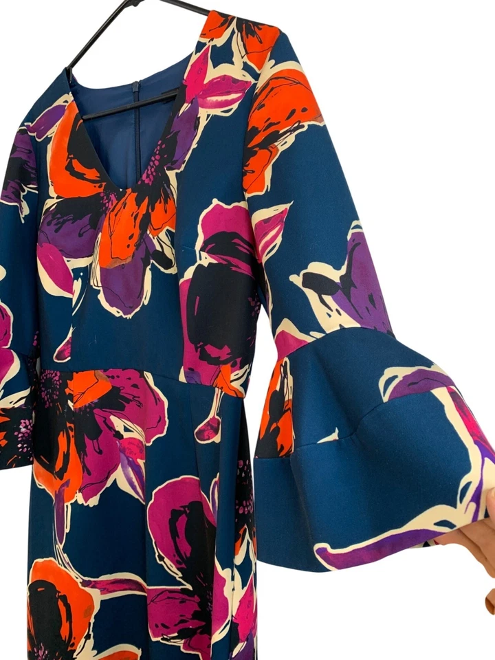Trina Turk Sz 10 Bold Floral Print 3/4 Sleeve Dress With bell Cuffs Scuba GUC - Image 3 of 4