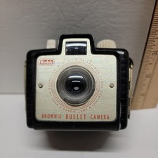 Vintage Kodak Brownie Bullet Camera-dakon lens