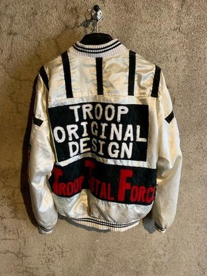 Vintage TROOP \