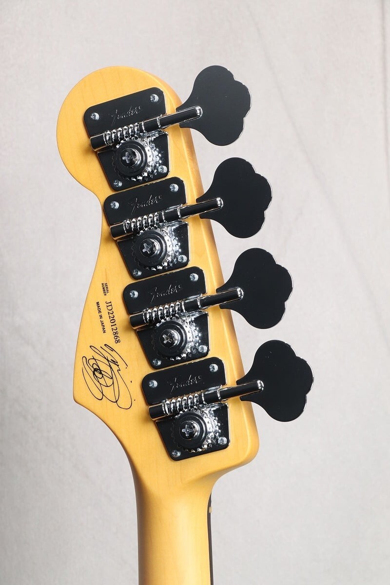Fender Tomomi Jazz Bass Rosewood made in japan Clear Fiesta