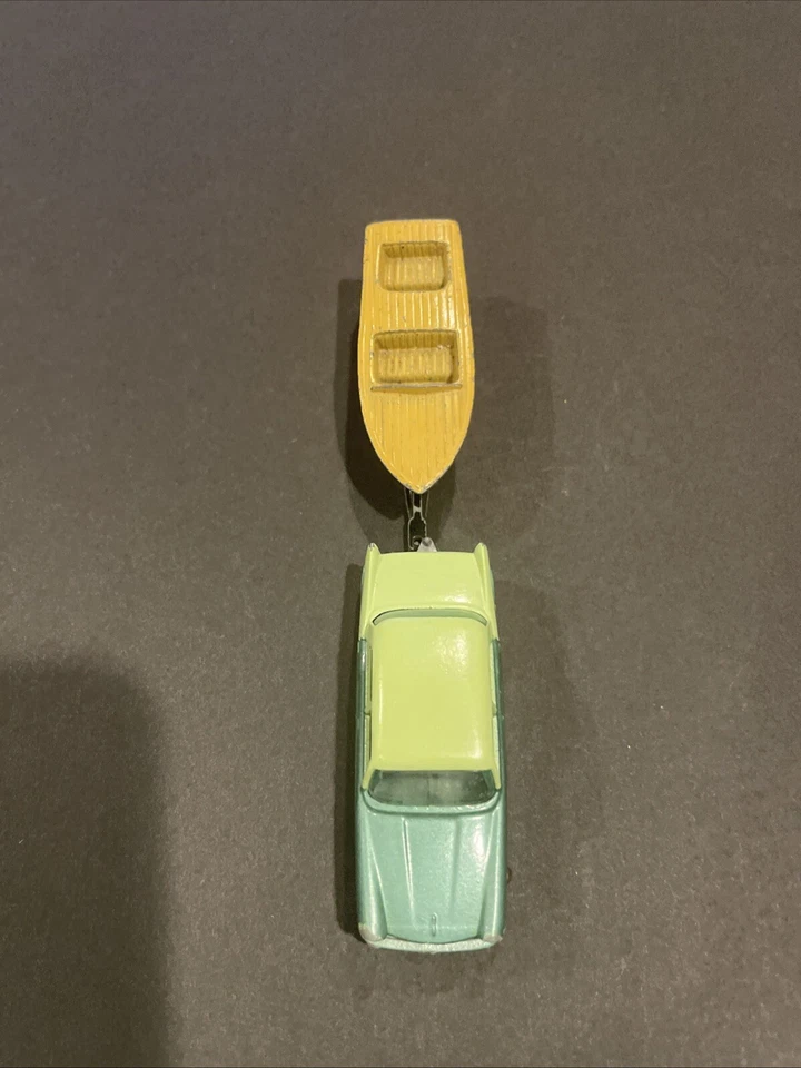 Matchbox Lesney Nº29 Austin A55 Cambridge y Nº48 Meteor Sportsman Boat Foto 4 de 4