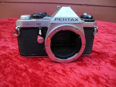 Pentax ME Super 35mm Spiegelreflexkamera SLR / body