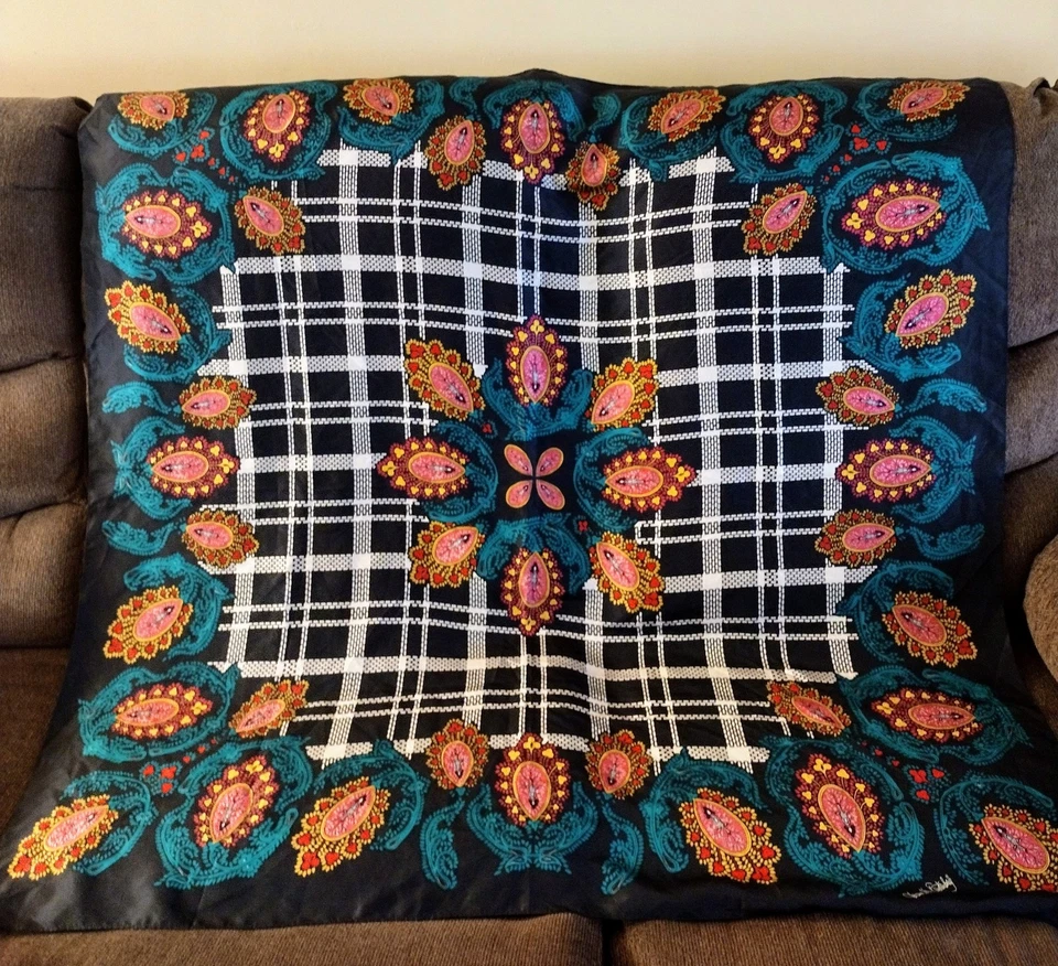 Lote de 5 BUFANDAS VINTAGE MUJER VERA Italia DIANE VON FURSTENBURG Paisley EXCELENTE Foto 3 de 4