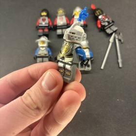 2 Lego - Castle Knights Accessory Set Blister Pack And Red K nights 