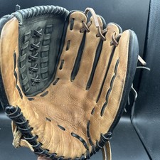 Louisville Slugger Baseball Glove Left Hand Thrower Players Series LP1350 13.5