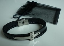 Mylene Farmer Le bracelet Croix Désobéissance Live 2019