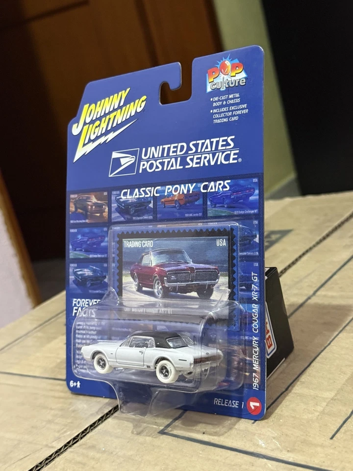 Coches pony clásicos Chase Johnny Lightning USPS 1967 Mercury Cougar Whitelightning Foto 2 de 4