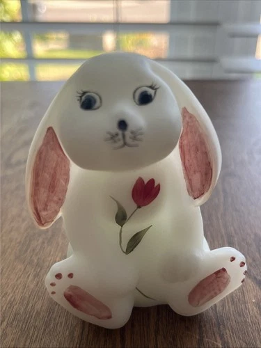 Fenton Glass Dewdrops Lop-Eared Bunny Opal Satin PNWFA 02’ Figurine Signed