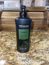TRESemme Flawless Curls Hydrate Leave-In Curl Combing Cream Nourishes 10.2oz