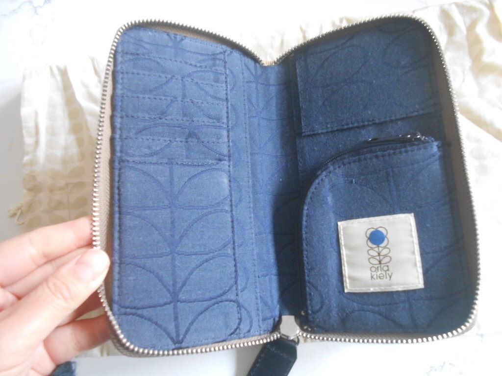 Orla Kiely Core Embossed Leather Big Zip Purse, Beige image 5