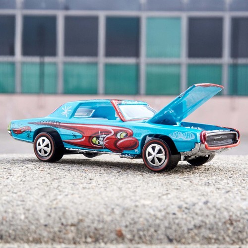 Mattel Creations Hot Wheels x Kenny Scharf Custom T-Bird EN MANO RTS NUEVO EN CAJA - Imagen 14 de 15