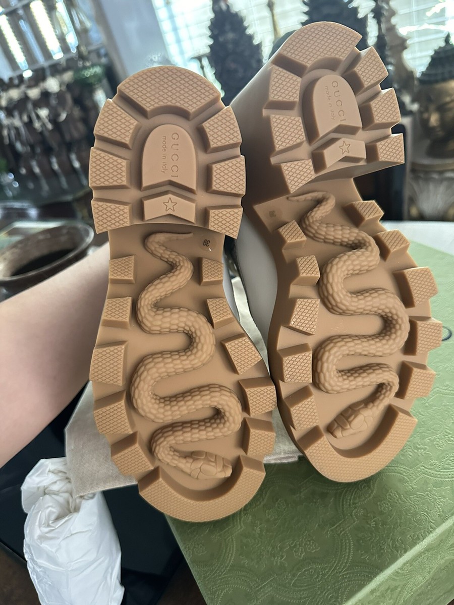 Women's Gucci Calfskin GG Supreme Monogram Boots Size 39 Made In