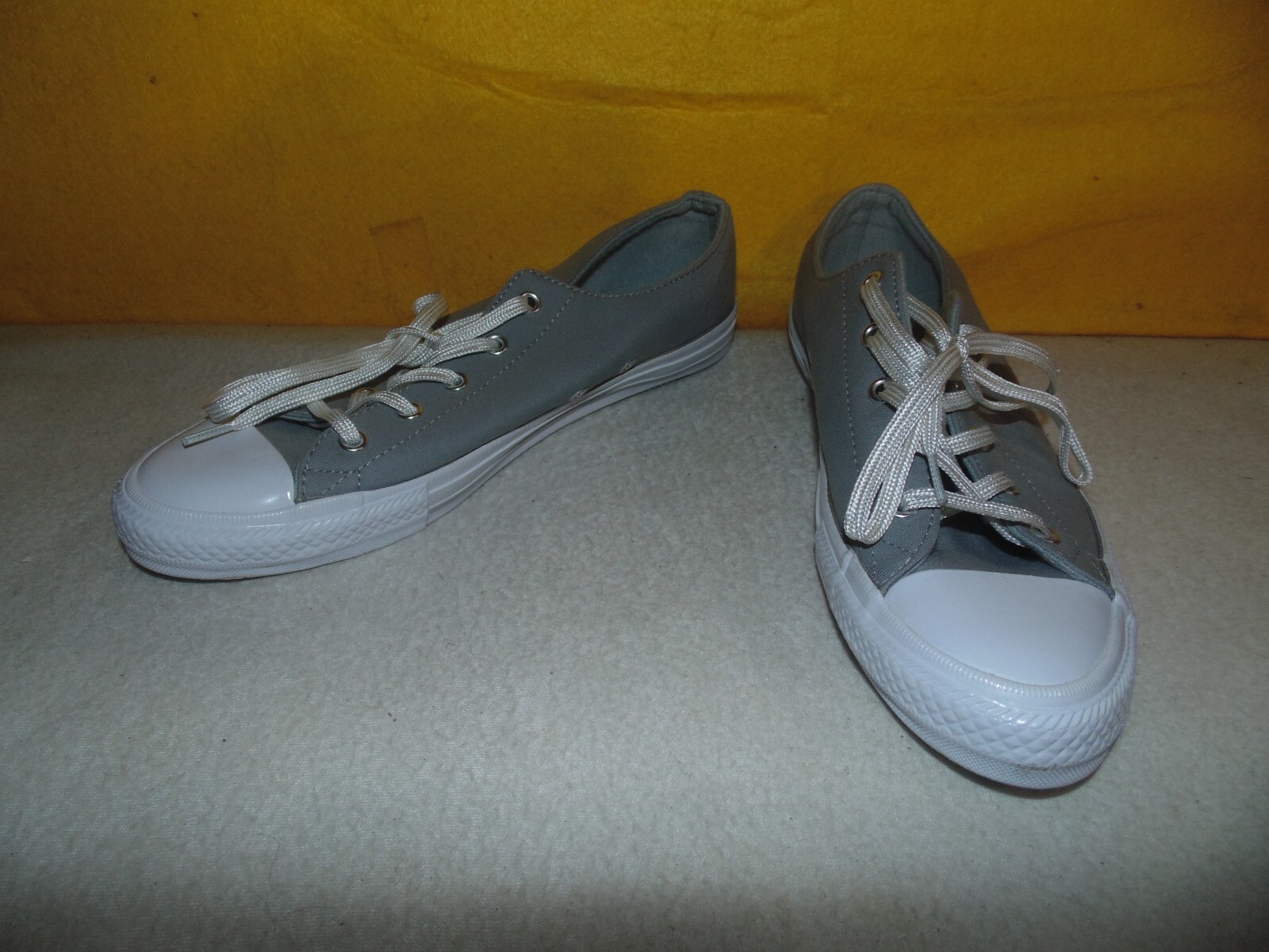 SAOLA Scarpe Converse donna All Star grigie con punta e suola bianche: taglia 9