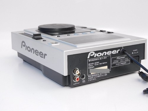 Pioneer Professional Portable DJ CDJ-100S CD System Turntable CDJ10S Silver Used - Picture 4 of 4