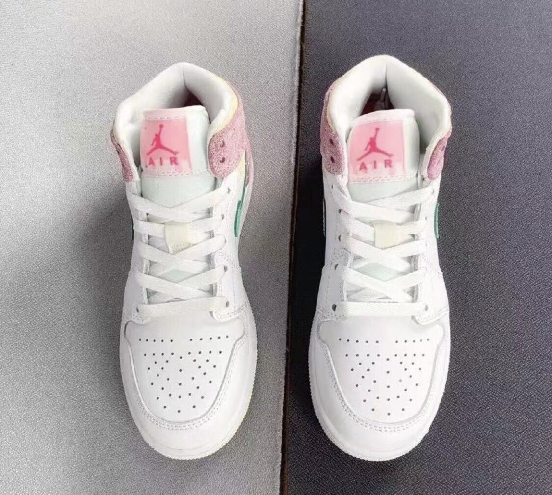 NEW Nike Air Jordan 1 Mid SE GS 'Ice Cream' (DD1666-100) GS