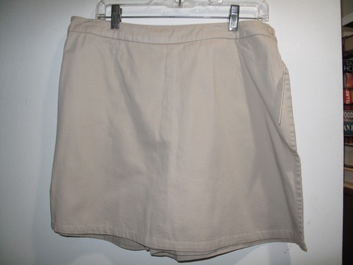 NEW with Tags. Paraphrase Cotton Ladies Golf Skort, Size 12. Light Tan - Picture 2 of 2