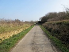 Photo A3 Approaching end of Hook Lane Dell Quay Public footpath 237 to G c2016