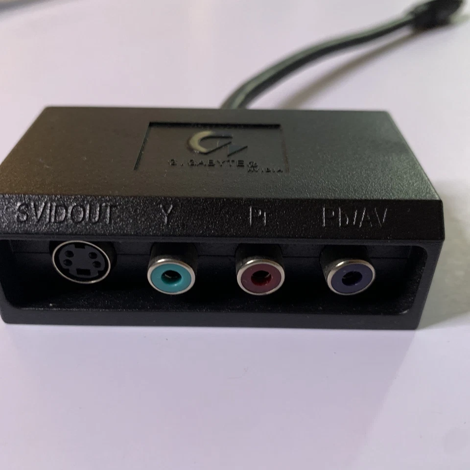 Genuine GIGABYTE 9-Pin To S-Video HDTV Component Video Adapter 12CF1-10S011-01R - Image 3 of 4